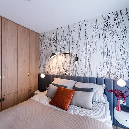 Let's Sea A17 * Гонски