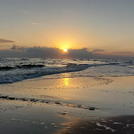 Апартаменты Let's Sea A17 Гонски